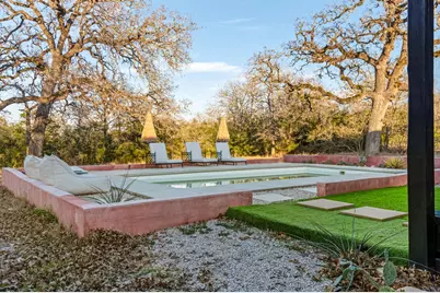 510 Thousand Oaks Drive, Cedar Creek, TX 78612 - Photo 19