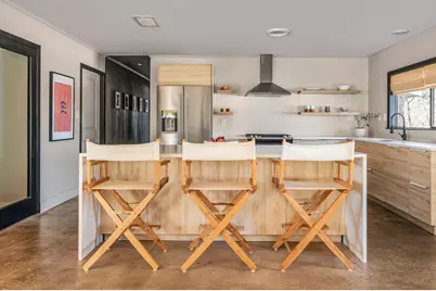 510 Thousand Oaks Drive, Cedar Creek, TX 78612 - Photo 7