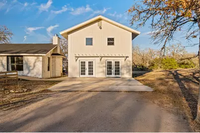 510 Thousand Oaks Drive, Cedar Creek, TX 78612 - Photo 21