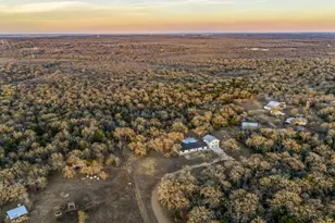510 Thousand Oaks Dr, Cedar Creek, TX 78612 - Photo 27