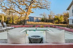 510 Thousand Oaks Dr, Cedar Creek, TX 78612 - Photo 3