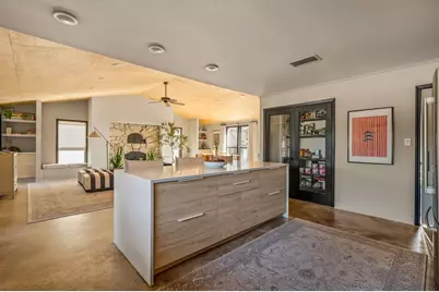 510 Thousand Oaks Drive, Cedar Creek, TX 78612 - Photo 9