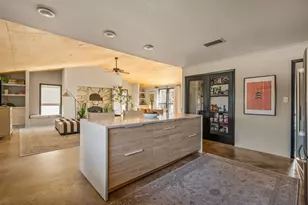 510 Thousand Oaks Dr, Cedar Creek, TX 78612 - Photo 9