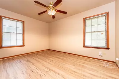 7602 Delafield Lane, Austin, TX 78752 - Photo 13