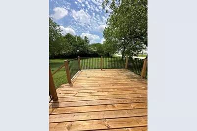 719 W 3rd Street, Taylor, TX 76574 - Photo 21