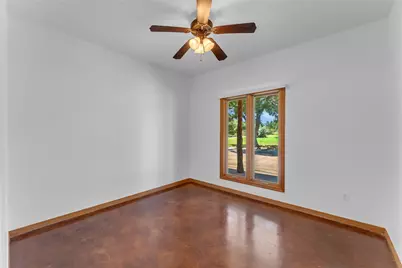 150 Pecan 2, Florence, TX 76527 - Photo 15