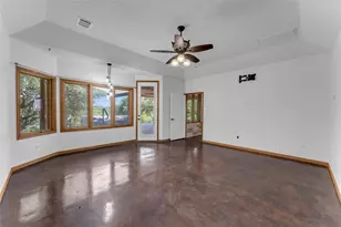 150 Pecan 2, Florence, TX 76527 - Photo 11