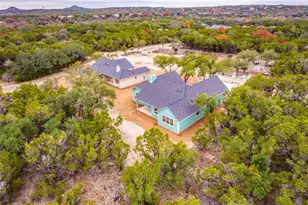 8 Huisache Ln, Wimberley, TX 78676 - Photo 37