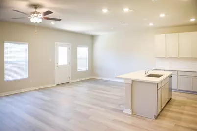 146 Ayres Horn, Cedar Creek, TX 78612 - Photo 7