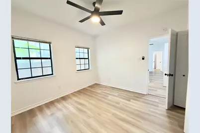 4200 Speedway #6, Austin, TX 78751 - Photo 11