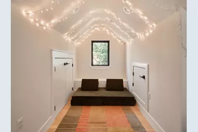 1101 1/2 Fiesta Street #1, Austin, TX 78702 - Photo 23