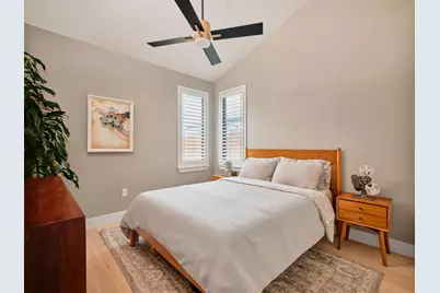 1101 1/2 Fiesta Street #1, Austin, TX 78702 - Photo 27