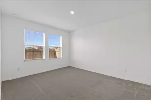 210 Chapel Beck Dr, Kyle, TX 78640 - Photo 9