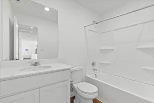 210 Chapel Beck Dr, Kyle, TX 78640 - Photo 13