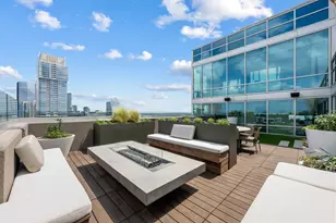 300 Bowie St, Austin, TX 78703 - Photo 3