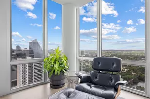 300 Bowie St, Austin, TX 78703 - Photo 15