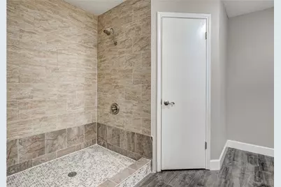 6009 Avery Island, Austin, TX 78727 - Photo 19