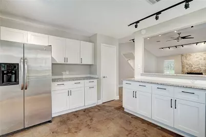 6009 Avery Island, Austin, TX 78727 - Photo 11