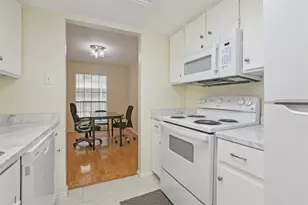 2401 Leon St, Austin, TX 78705 - Photo 15