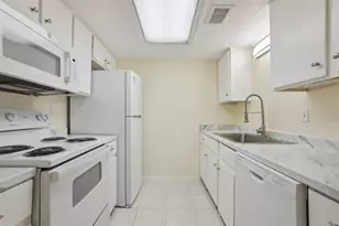2401 Leon St, Austin, TX 78705 - Photo 13