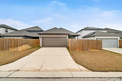 761 Long Run, Liberty Hill, TX 78642 - Photo 31