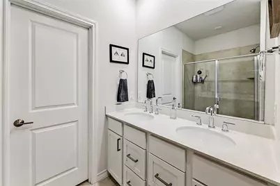 761 Long Run, Liberty Hill, TX 78642 - Photo 19