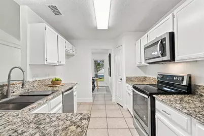 8817 Black Oak Street, Austin, TX 78729 - Photo 15