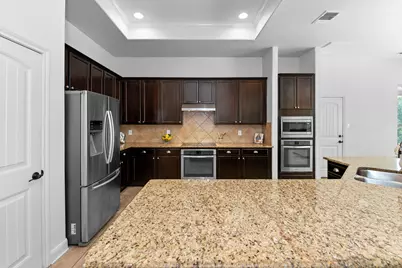 833 Pinnacle Parkway, New Braunfels, TX 78132 - Photo 9