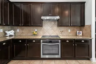 833 Pinnacle Pkwy, New Braunfels, TX 78132 - Photo 11