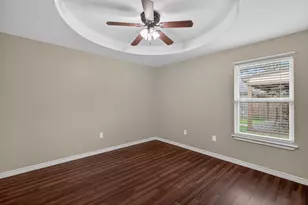 212 Knights Row Row, Cottonwood Shores, TX 78657 - Photo 17