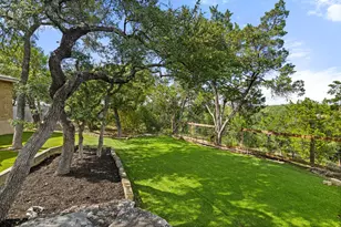 10598 Davy Crockett Dr, Austin, TX 78737 - Photo 31