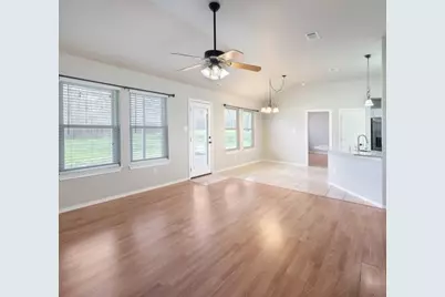 108 Halawa Court, Bastrop, TX 78602 - Photo 5