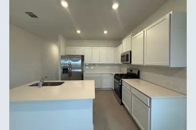 109 Imola Street, Hutto, TX 78634 - Photo 17