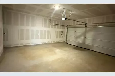 109 Imola Street, Hutto, TX 78634 - Photo 23
