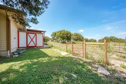 480 Mustang Mesa, Liberty Hill, TX 78642 - Photo 35