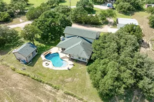 480 Mustang Mesa, Liberty Hill, TX 78642 - Photo 3