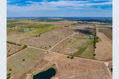 5915 Guettermann Ehler Road, Muldoon, TX 78949 - Photo 3
