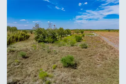 5915 Guettermann Ehler Road, Muldoon, TX 78949 - Photo 21
