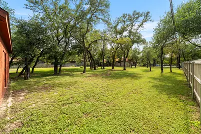 4120 Granada Drive, Georgetown, TX 78628 - Photo 23