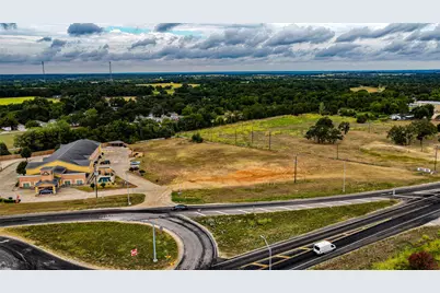 227 N US Highway 77, Rockdale, TX 76567 - Photo 7