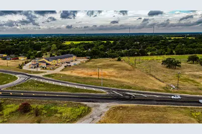 227 N US Highway 77, Rockdale, TX 76567 - Photo 9