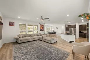 7207 Wink Wy, Austin, TX 78744 - Photo 5