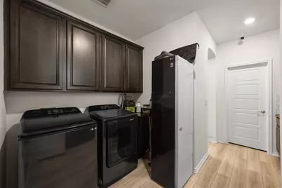 7207 Wink Way, Austin, TX 78744 - Photo 15