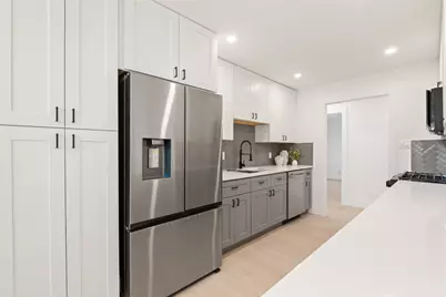 7729 Croftwood Drive, Austin, TX 78749 - Photo 11