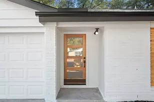 7729 Croftwood Dr, Austin, TX 78749 - Photo 35