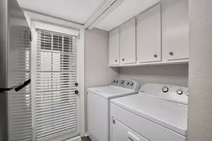 2104 Cullen Ave, Austin, TX 78757 - Photo 13