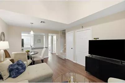 2104 Cullen Avenue #7-211, Austin, TX 78757 - Photo 3