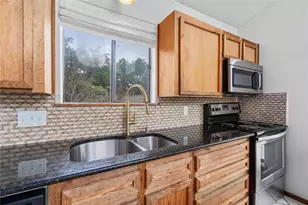 334 Coventry Rd, Spicewood, TX 78669 - Photo 19