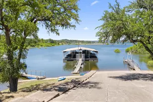 334 Coventry Rd, Spicewood, TX 78669 - Photo 37