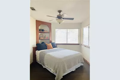 334 Coventry Road, Spicewood, TX 78669 - Photo 11